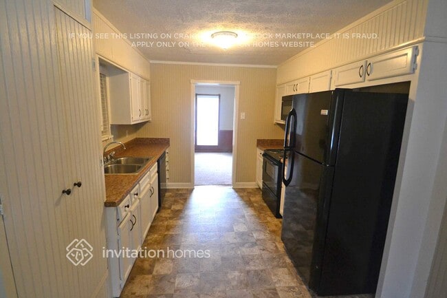 Building Photo - 3921 Crestmoor Ct NW
