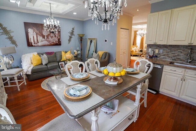 Foto del edificio - 5636 Gwynndale Ave