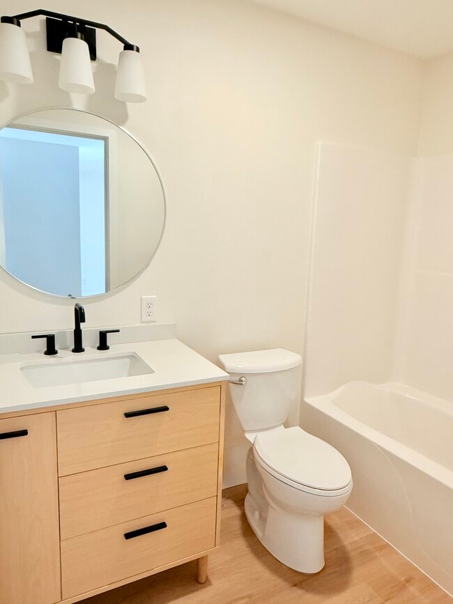 Building Photo - Brickyard Apartments