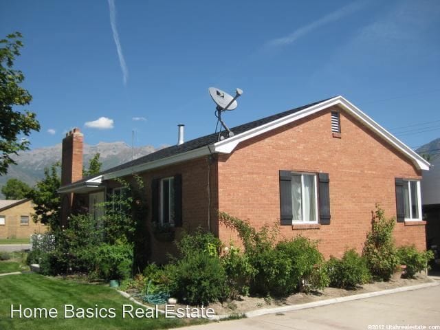 Building Photo - 4 br, 2 bath House - 709 S 560 E