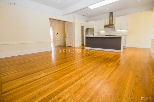 Foto del edificio - 2324 Greenwich St