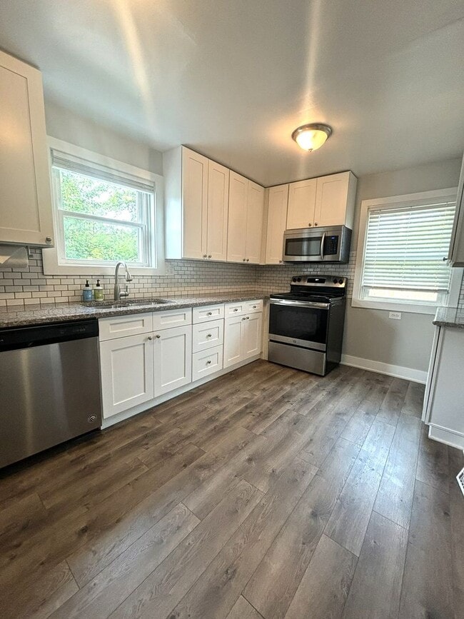 Building Photo - 3 BR 2Bath in Berea