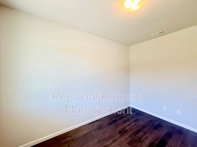 Foto del edificio - 6766 N 89th Loop