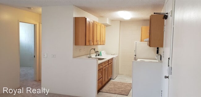 Building Photo - 2 br, 1 bath House - 1260 Richard Ln #302B