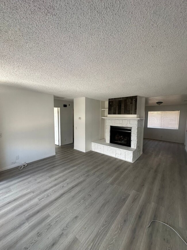 Foto del edificio - 12238 Kiowa Rd