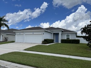 Building Photo - 3822 Milflores Dr