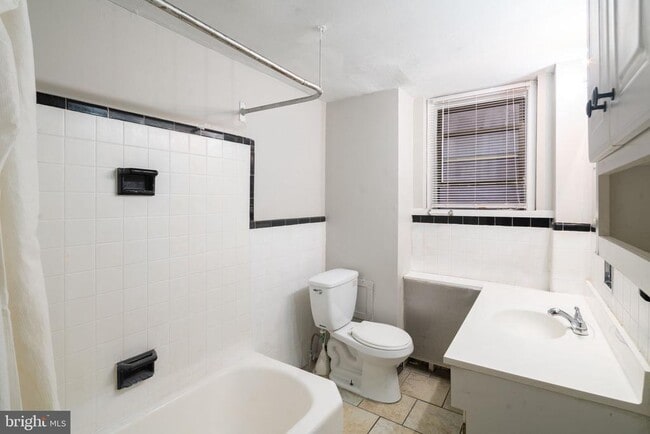 Foto del edificio - 1321 Spruce St