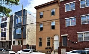 Building Photo - 1325 N Franklin St