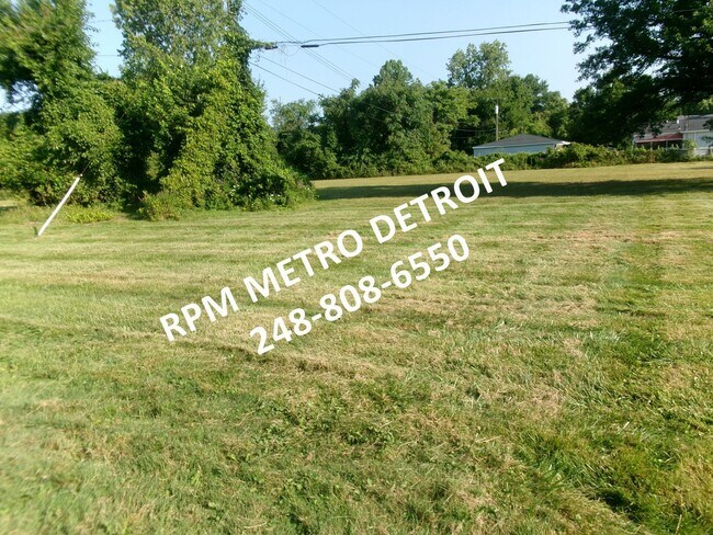 Foto del edificio - 4 Bedroom Ranch Home in Romulus