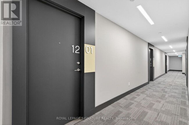 Building Photo - 68 Merton St