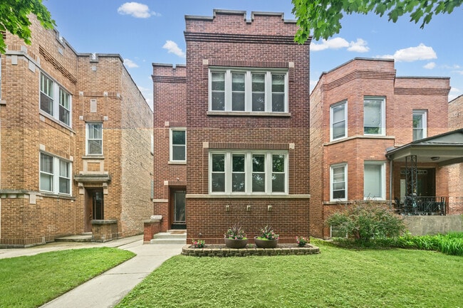 Building Photo - 5010 N Major Ave
