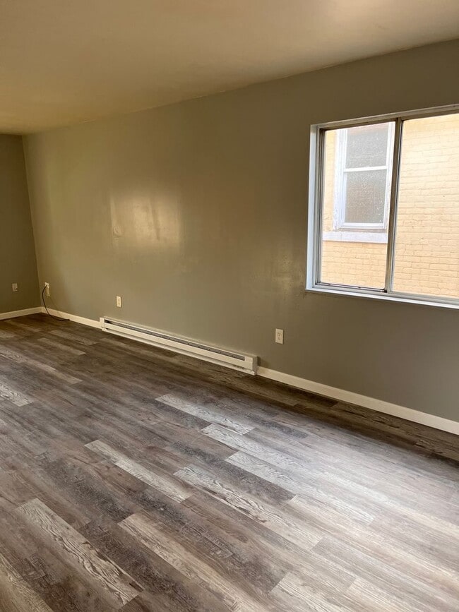 Photo - 323 Xenia Ave Apartment