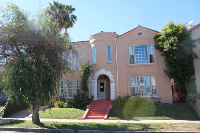 Building Photo - 459 N Sierra Bonita Ave
