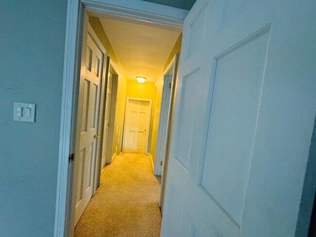 Foto del edificio - 3609 Country Club Rd