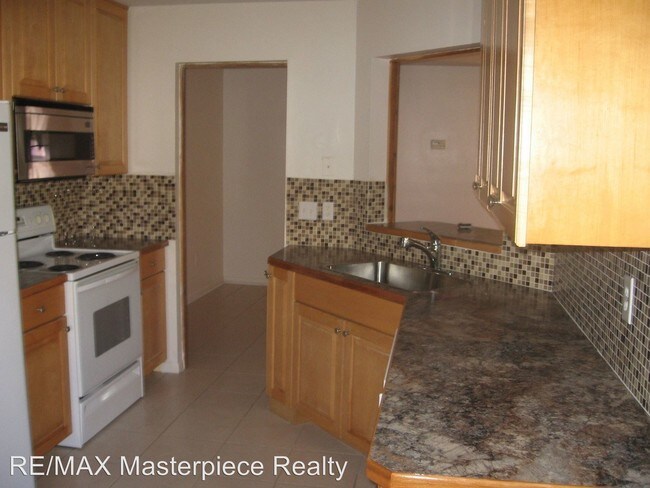 Foto del edificio - 2873 SW Vittorio St