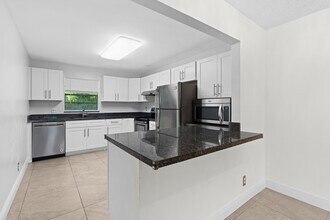 Building Photo - 1515 N Federal Hwy