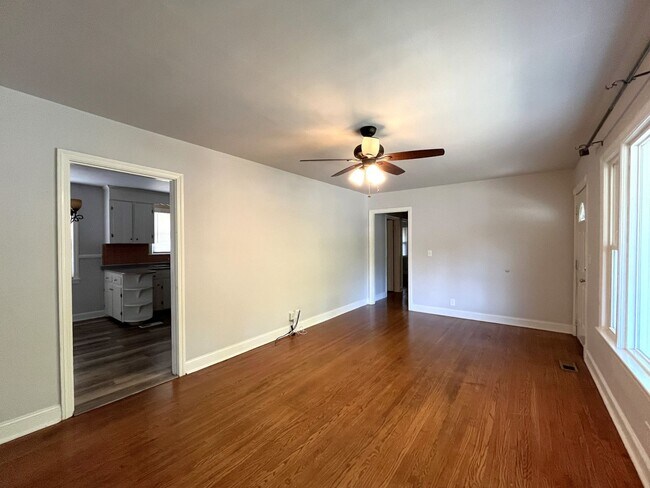 Foto del edificio - Immaculate 3 Bedroom Home in Donelson!