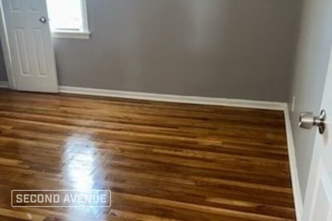 Building Photo - 1301 W 97th St
