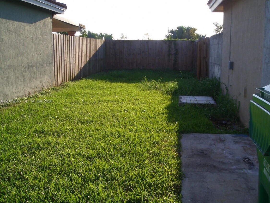 Foto del edificio - 25863 SW 128th Ct