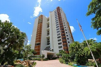 Building Photo - 4251 Gulf Shore Blvd N