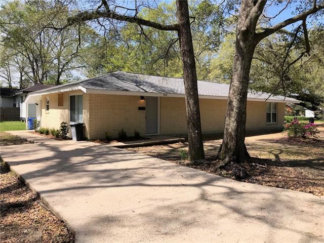 Foto del edificio - 404 S Walnut St