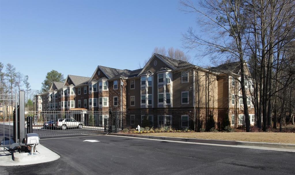 Primary Photo - 4695 Redan Rd