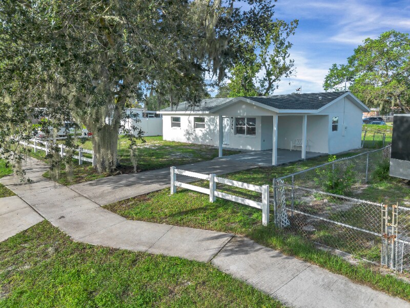 Foto principal - 739 Ellerbe Way