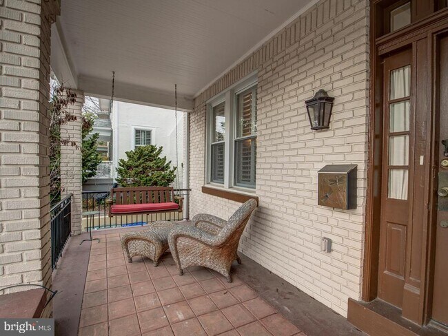 Building Photo - 3629 Ordway St NW
