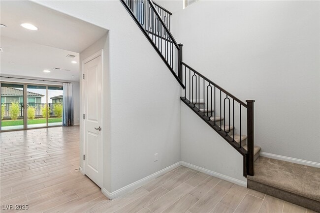 Building Photo - 106 Badwater Basin St