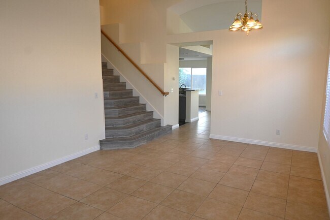 Foto del edificio - Resident Benefit Package Property