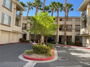 Building Photo - 7189 S Durango Dr