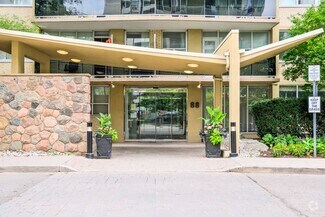 Building Photo - 88 Redpath Avenue