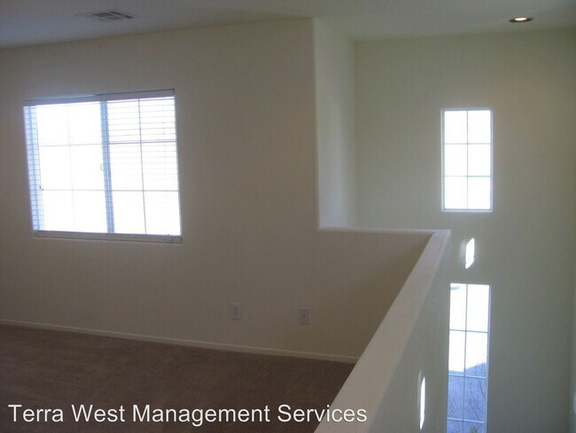 Building Photo - 8961 Careful Canvas Ave