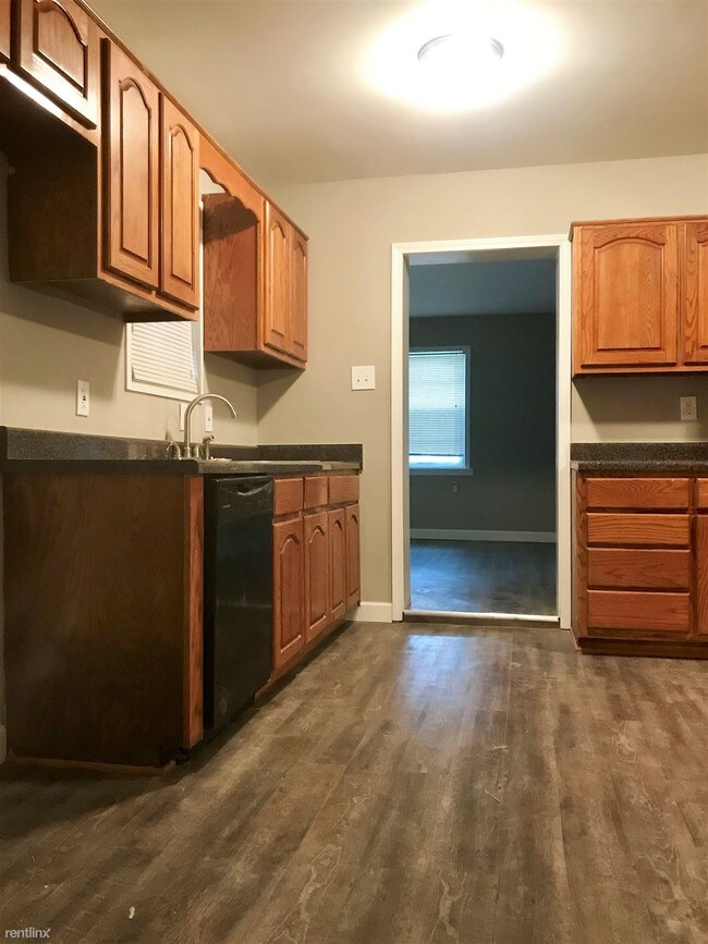 Building Photo - 3 br, 1 bath House - 3522 Madewell St