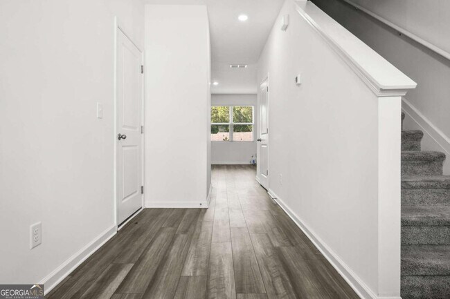 Foto del edificio - 2615 Senegal Wy