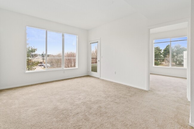 Building Photo - Homewood Point