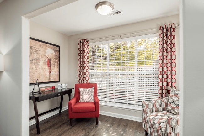 Building Photo - The Marigold