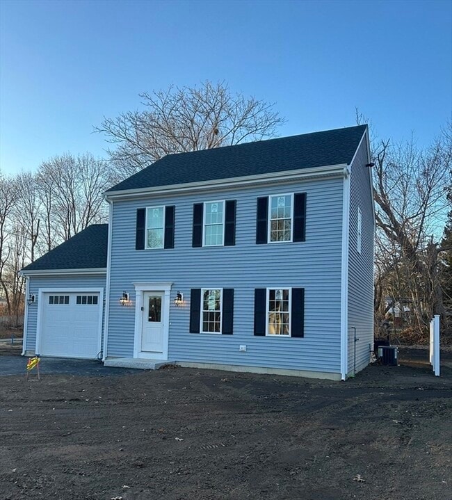 Building Photo - 2 Hummingbird Path