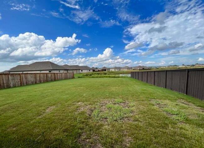 Foto del edificio - 125 Sublett Dr