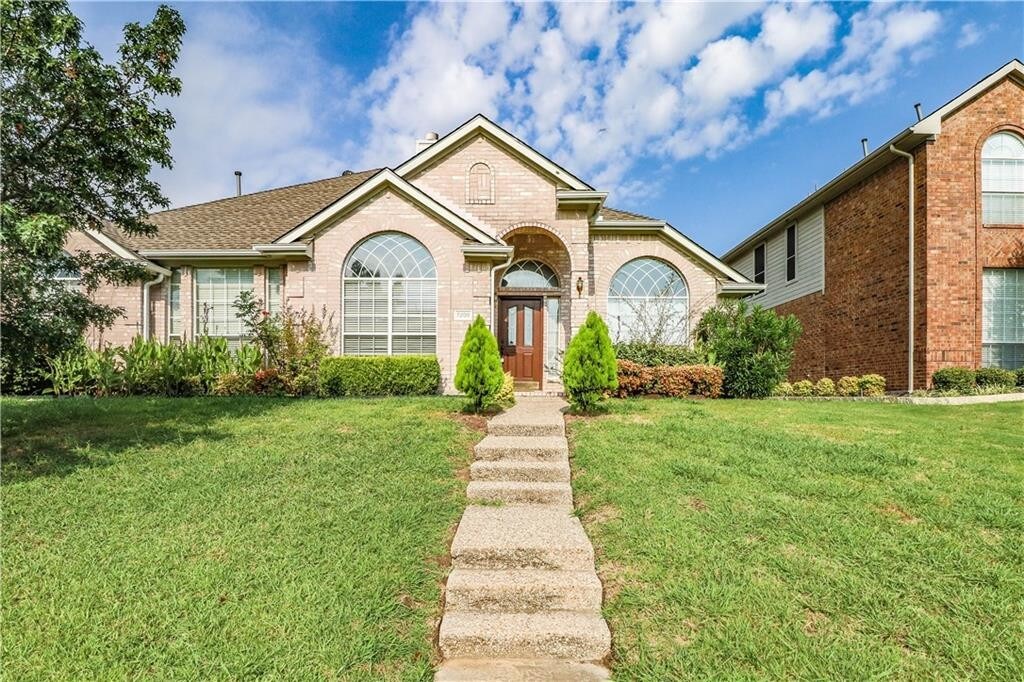 Primary Photo - 7209 Avalon Dr