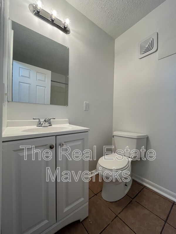 Foto del edificio - 925 Shallowford Rd