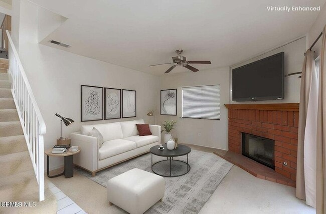Foto del edificio - 5200 Columbus Pl