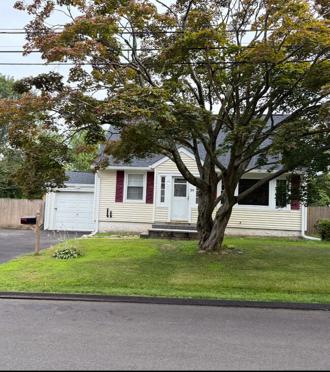 Building Photo - 39 Calvert Pl