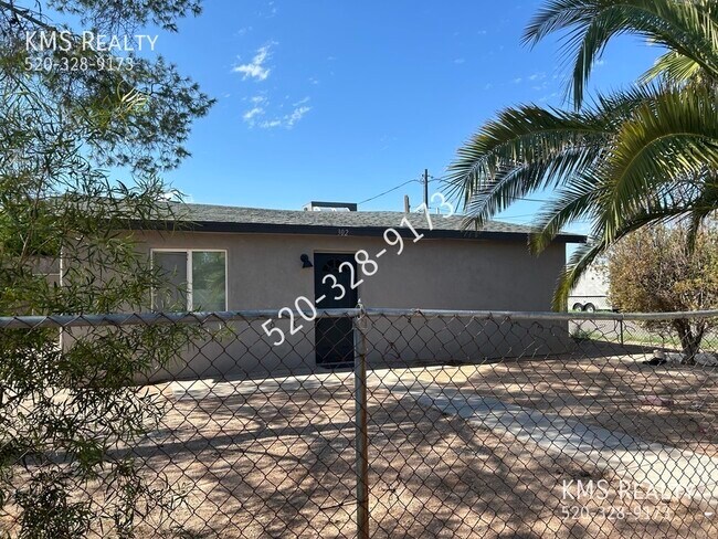 Foto del edificio - 3 Bed/2 Bath - OWNER/AGENT