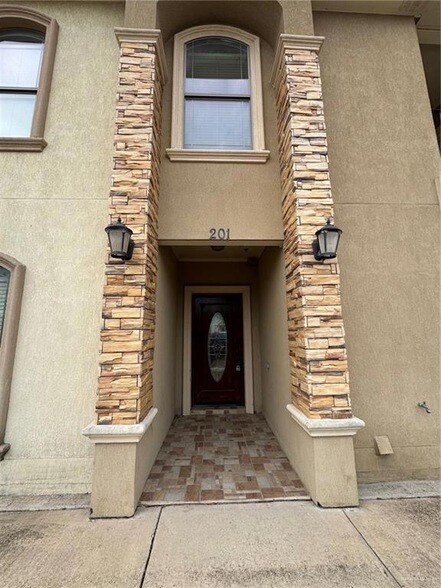 Foto del edificio - 201 S 1st Ave