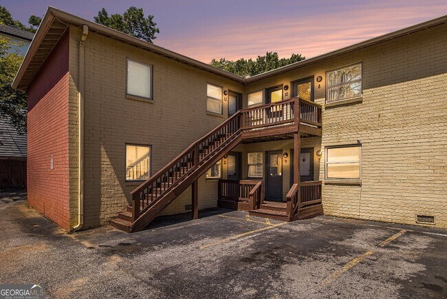 Foto del edificio - 561 Formwalt St SW