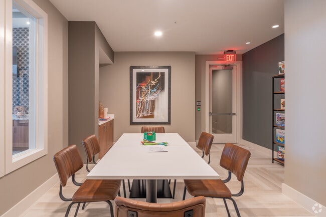 Foto del interior - Green Oaks Apartments- Income Restricted