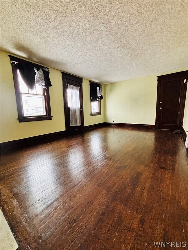 Foto del edificio - 297 Davidson Ave