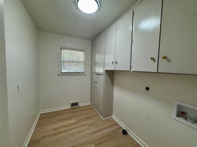 Building Photo - 822 Edgewood Pl