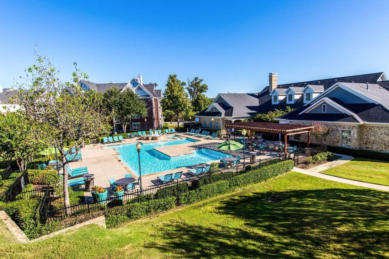 Marquis at Silver Oaks 3701 Grapevine Mills Pky Grapevine, TX